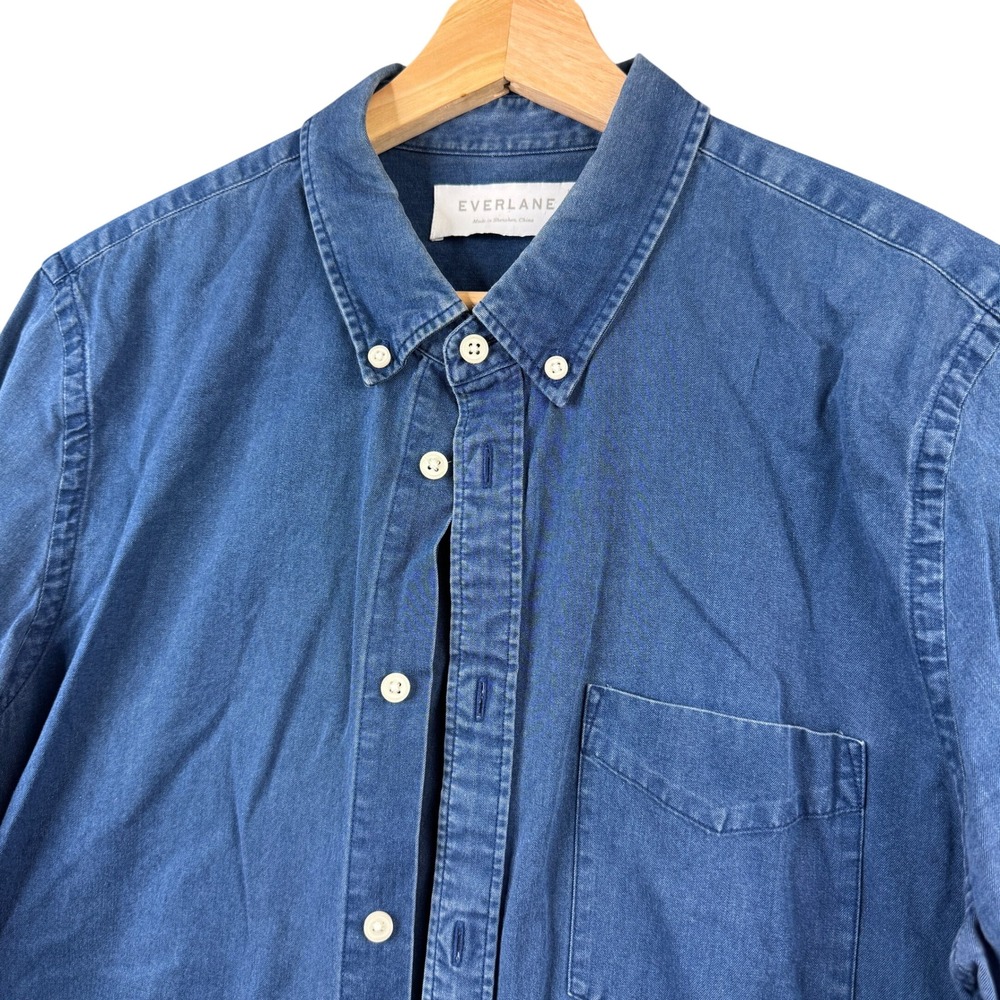 Everlane Men's Blue Button-Down Casual Shirt